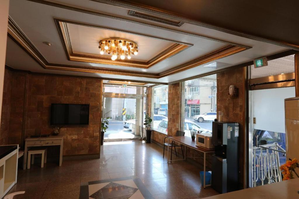 ג'גו Emerald Ace Hotel מראה חיצוני תמונה