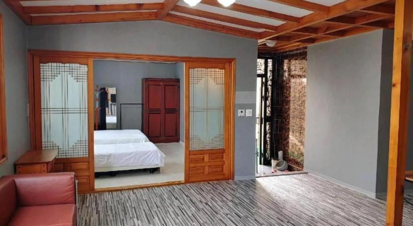 ג'גו Emerald Ace Hotel מראה חיצוני תמונה
